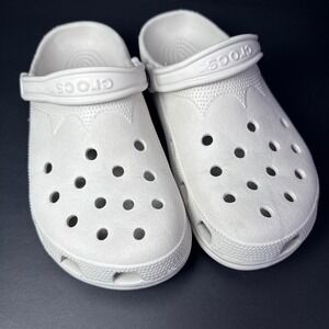 Crocs Classic Clogs White Unisex Shoes Size W8-9 / M6-7 Slip On Comfort Crown